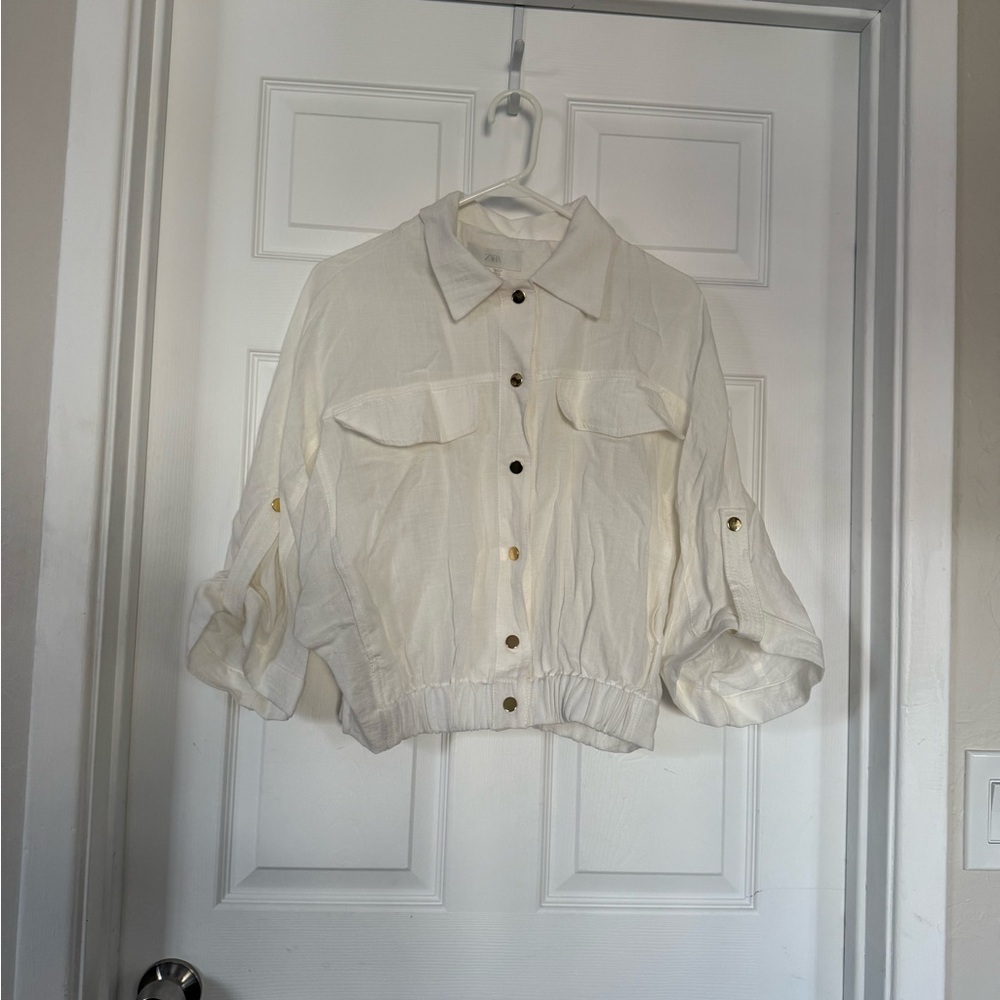 Zara Cream Button-Up Blouse